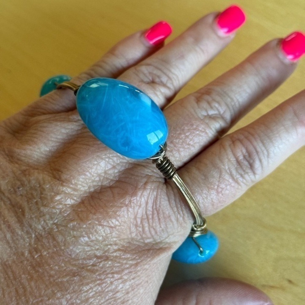 Blue Stone Wire Bracelet